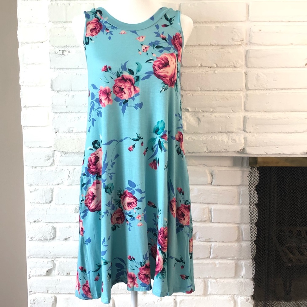 Off Blue Floral Midi Dress